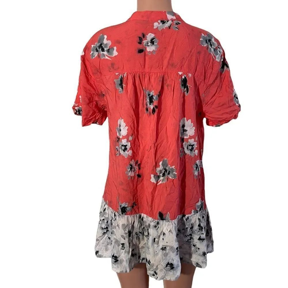 Tolani Collection Printed Button Front Woven Tunic - Picture 3 of 4